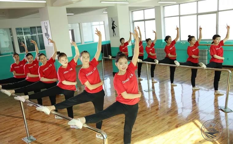 兰州高铁学校：幼师专业的发展问题和解决措施