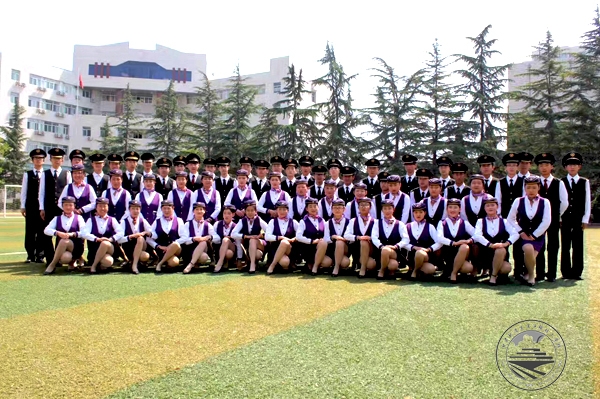 高铁乘务员如何提高自信?兰州高铁中专学校告诉你
