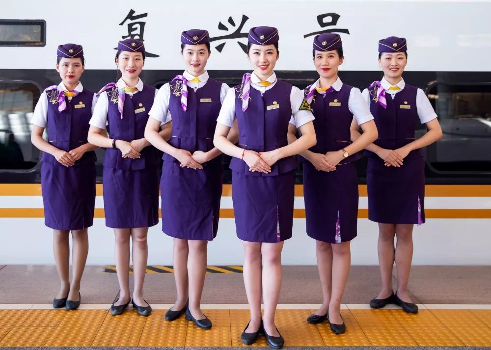 为什么更多的人认可甘肃高铁学校？